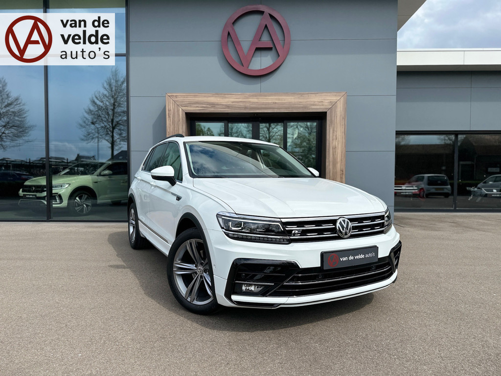 tweedehands Volkswagen Tiguan 1.5 TSI ACT 150pk R-line | Virtual cockpit | Camera | Ergo stoel | Rijklaar incl. 1 jaar Bovag garantie   – beschikbaar bij Van de Velde Auto’s