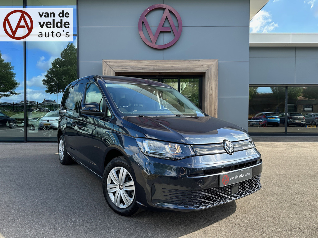 tweedehands Volkswagen Caddy 1.5 TSI 5-persoons | Navi | Adapt. Cruise | Trekhaak | Rijklaar incl. 1 jaar Bovag garantie   – beschikbaar bij Van de Velde Auto’s