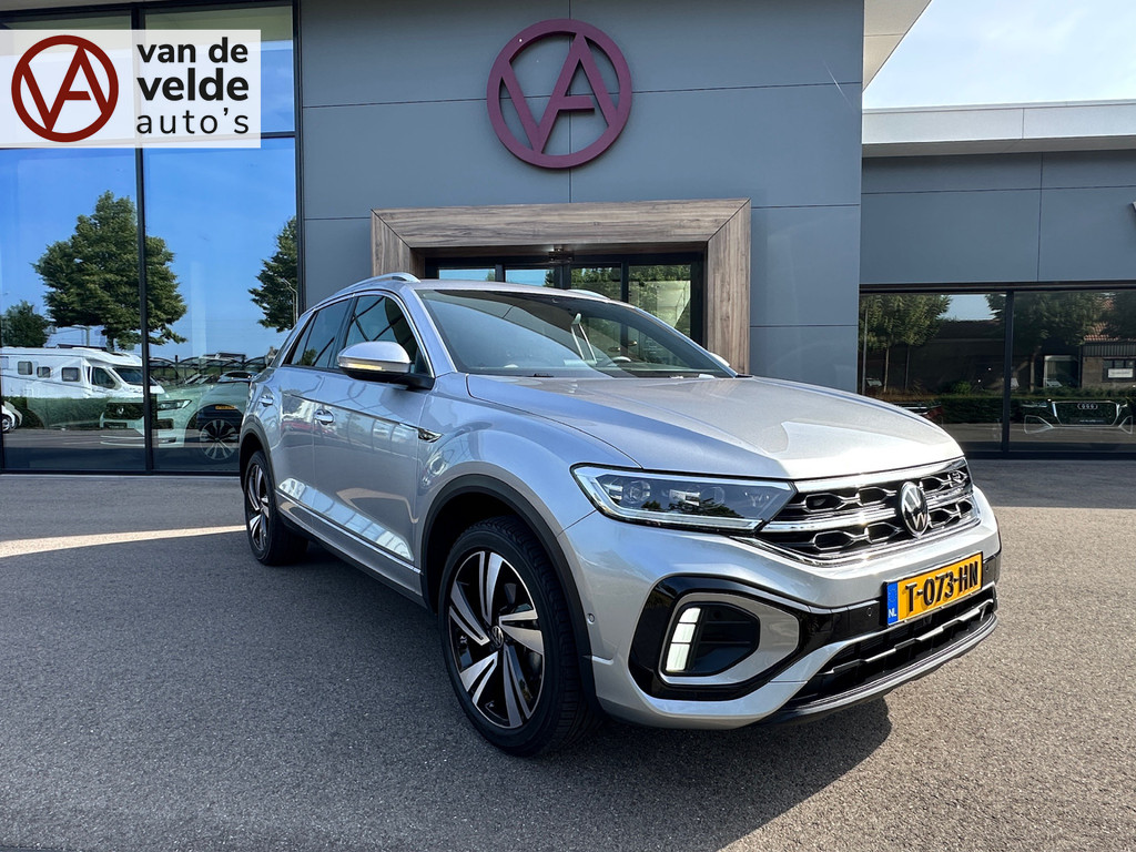 tweedehands Volkswagen T-Roc 1.5 TSI 150pk DSG R-Line | Camera | Keyless | Carplay | Led | Rijklaar incl. 1 jaar Bovag garantie   – beschikbaar bij Van de Velde Auto’s