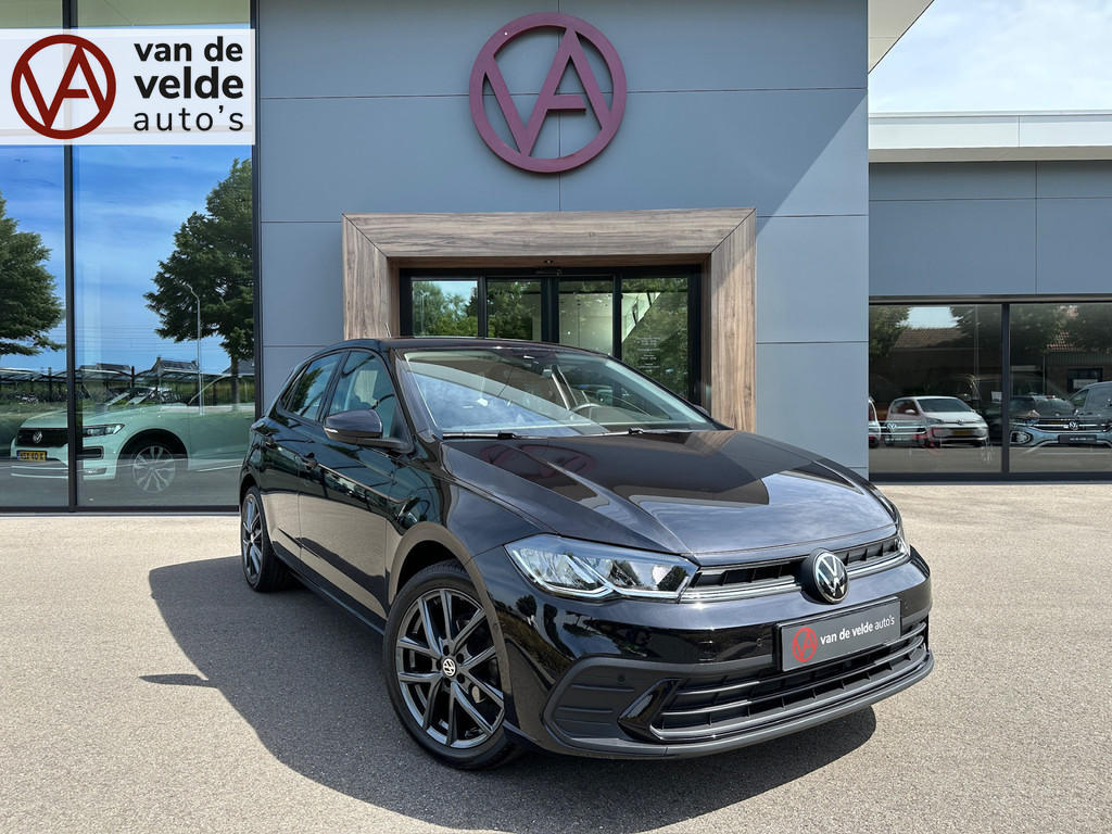 tweedehands Volkswagen Polo 1.0 TSI DSG Life | Dode hoek | Carplay | 17 inch velgen | Rijklaar incl. garantie   – beschikbaar bij Van de Velde Auto’s