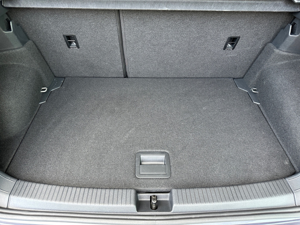 tweedehands Volkswagen T-Cross 1.0 TSI 111pk DSG Style | Camera | Adapt. Cruise | Carplay | Rijklaar incl. 1 jaar Bovag garantie   – beschikbaar bij Van de Velde Auto’s