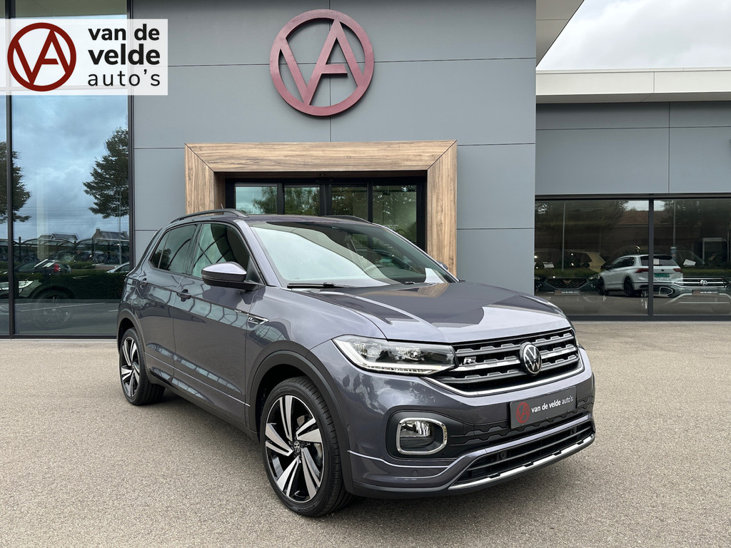 tweedehands Volkswagen T-Cross 1.5 TSI 150pk DSG 2x R-Line | Camera | Virtual cockpit | Carplay | Navi | Rijklaar incl. verlengde garantie   – beschikbaar bij Van de Velde Auto’s
