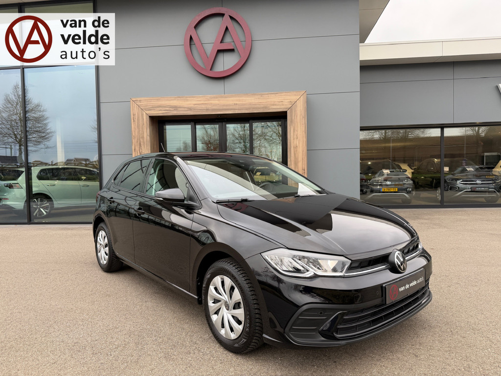 tweedehands Volkswagen Polo 1.0 TSI DSG Life | Camera | Led | Navi | Climate control | 4-season | Rijklaar incl. garantie   – beschikbaar bij Van de Velde Auto’s
