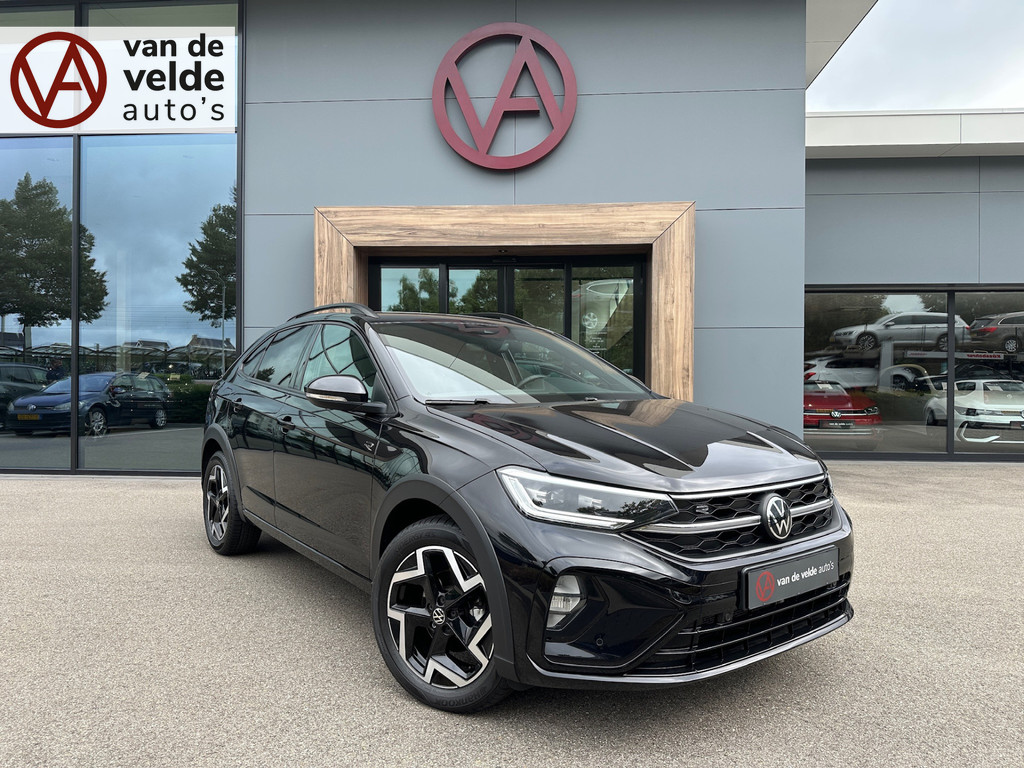 tweedehands Volkswagen Taigo 1.5 TSI 150pk DSG R-Line | Trekhaak | IQ light | Camera | Navi | Virtual | Rijklaar incl. garantie   – beschikbaar bij Van de Velde Auto’s