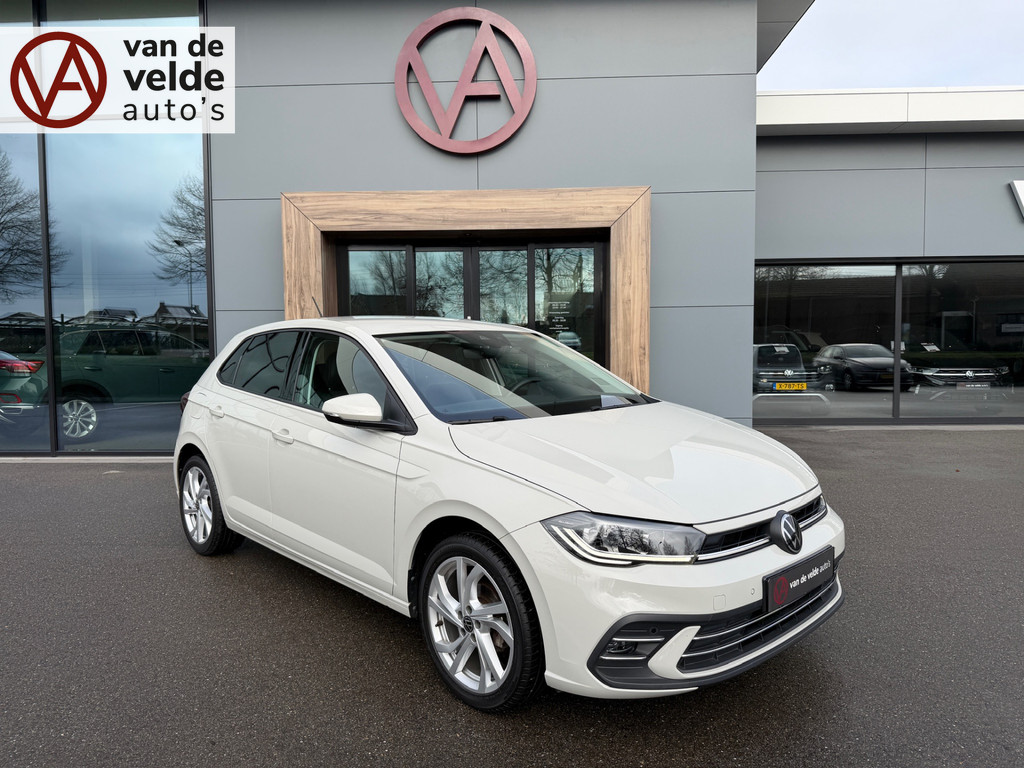 tweedehands Volkswagen Polo 1.0 TSI Style Alcantara | Camera | Virtual | Navi | 17 inch | IQ light | Climate | Stoelverwarming | Rijklaar incl. garantie   – beschikbaar bij Van de Velde Auto’s