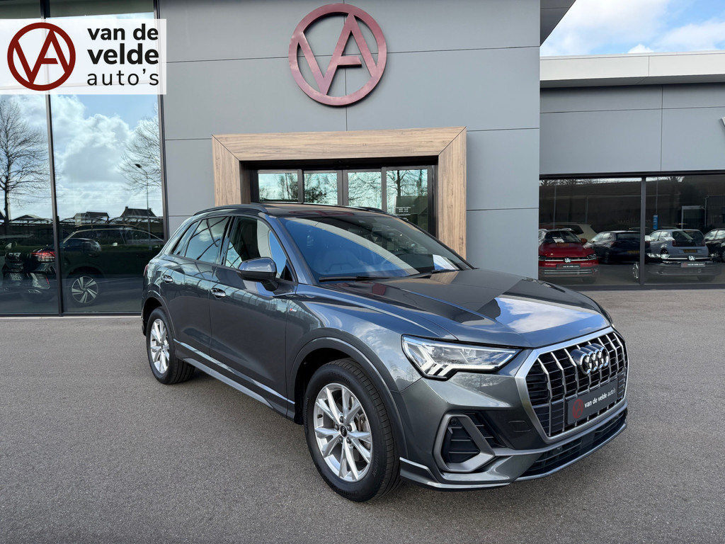 tweedehands Audi Q3 45 TFSI e S-line | Panoramadak | Leder | Sonos | Carplay | Led | Camera | Dode hoek | Elek. achterklep | Rijklaar incl. garantie   – beschikbaar bij Van de Velde Auto’s
